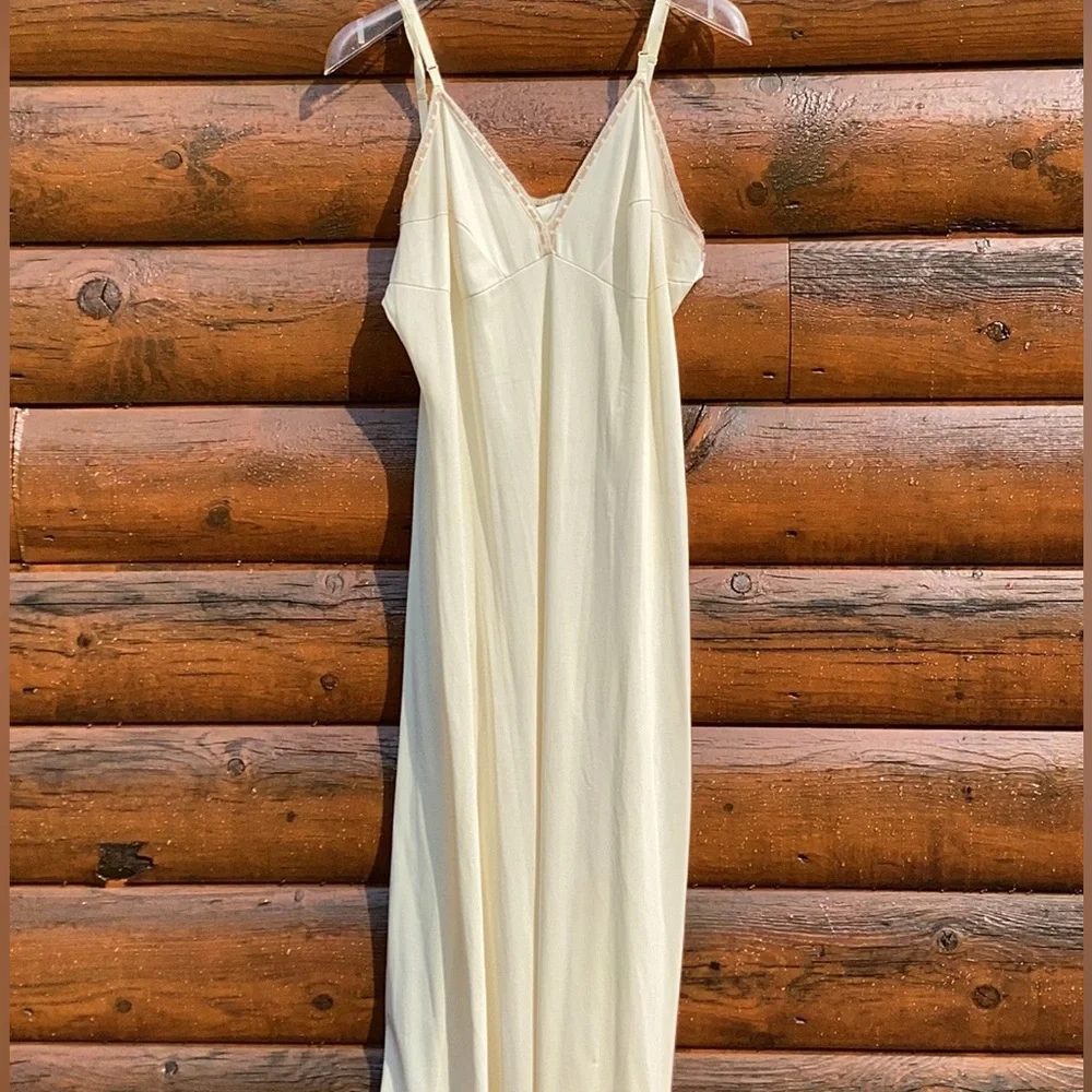 VINTAGE Nightie/Slip  IVORY SATIN LACE EVC SEARS - Picture 7 of 16